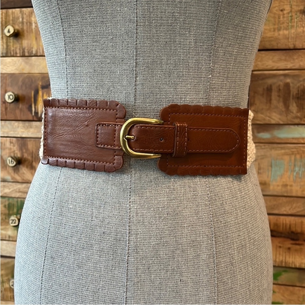 Cognac brown and cream crochet belt